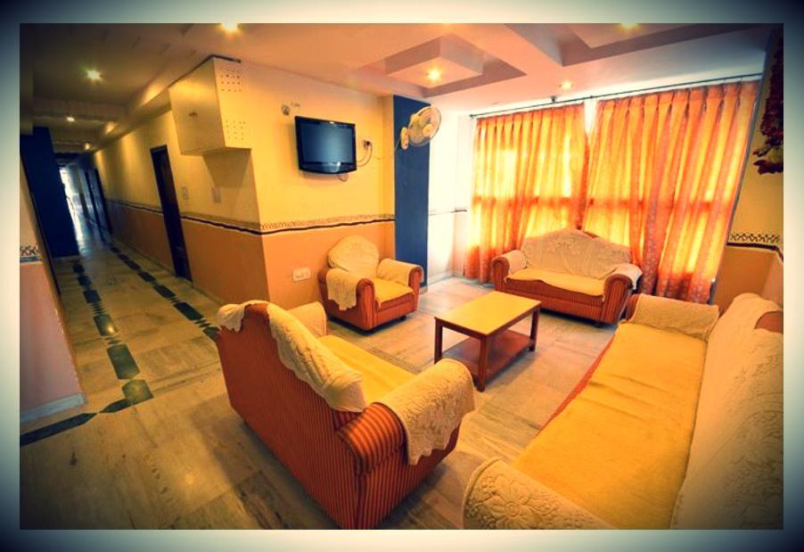 Hotel High Pointe Dzsódhpur Kültér fotó